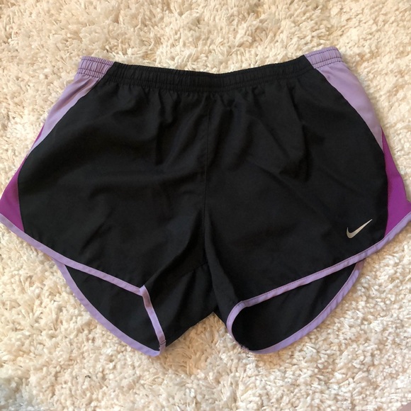 Nike Pants - Nike Tempo Shorts